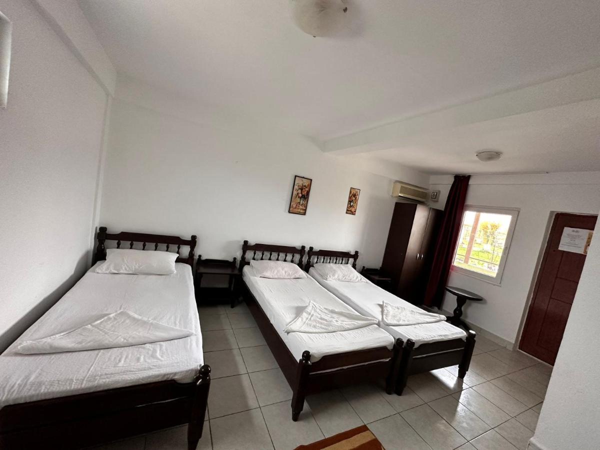 Hotel Casa Bucuria Costinesti Esterno foto